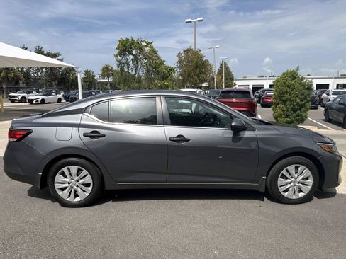 Certified 2024 Nissan Sentra S FWD image 8