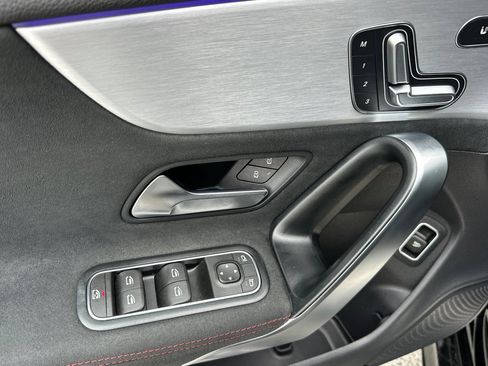 Used 2022 Mercedes-Benz CLA 35 AMG 4MATIC image 11