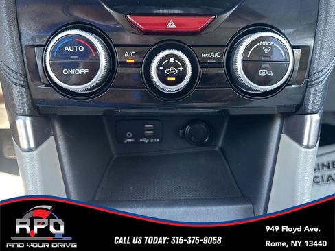 Used 2022 Subaru Forester Premium AWD/4WD image 28