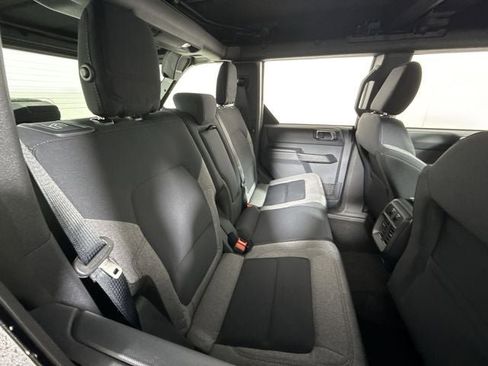 New 2025 Ford Bronco 4-Door AWD/4WD image 15
