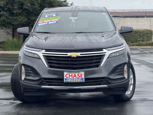 Certified 2022 Chevrolet Equinox LT w/ Driver Convenience Package AWD/4WD image 2