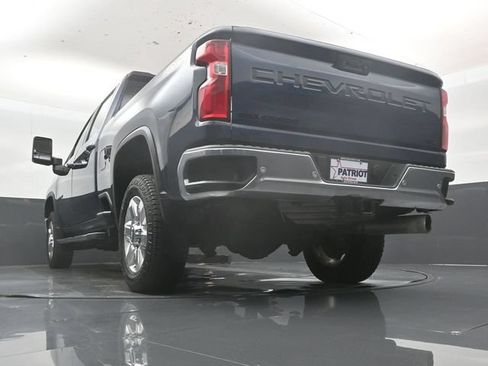 Used 2020 Chevrolet Silverado 2500 LTZ w/ LTZ Premium Package AWD/4WD image 50