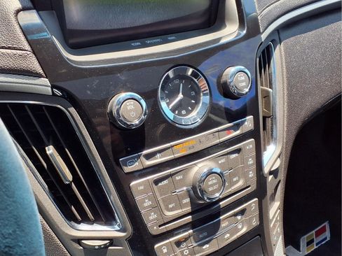 Used 2014 Cadillac CTS V RWD image 17