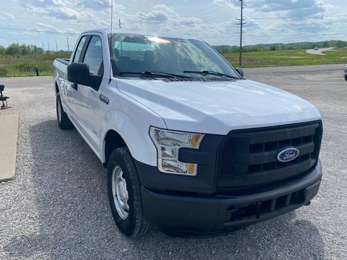 Used 2015 Ford F150 XL image 4