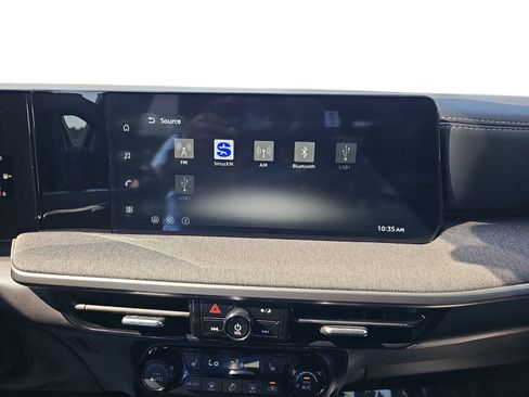 Used 2026 Nissan Kicks SV w/ SV Premium Package FWD image 18