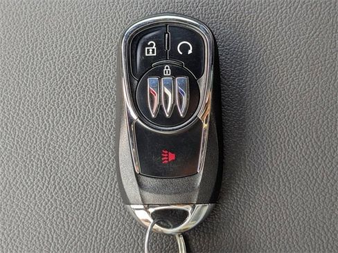 New 2025 Buick Envista Preferred w/ Convenience I Package image 33