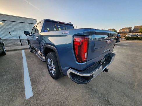 Used 2024 GMC Sierra 1500 SLT AWD/4WD image 4