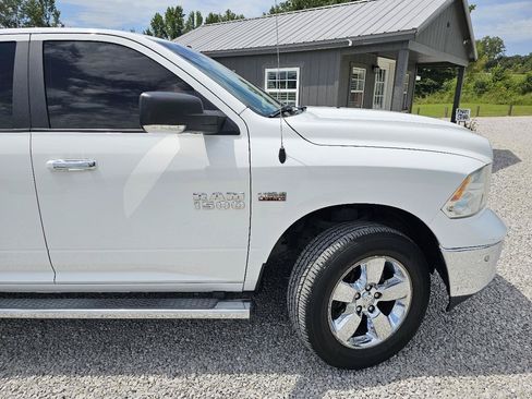 Used 2017 RAM 1500 Big Horn AWD/4WD image 13