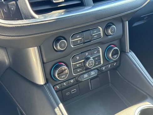 Certified 2024 Chevrolet Suburban Premier image 37