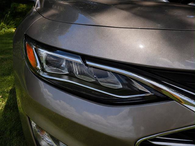 Used 2024 Chevrolet Malibu LT FWD image 9