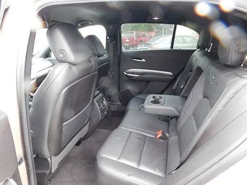 Used 2023 Cadillac XT4 Premium Luxury image 12