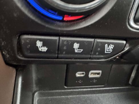 Used 2021 Chevrolet Tahoe High Country w/ Premium Package image 29