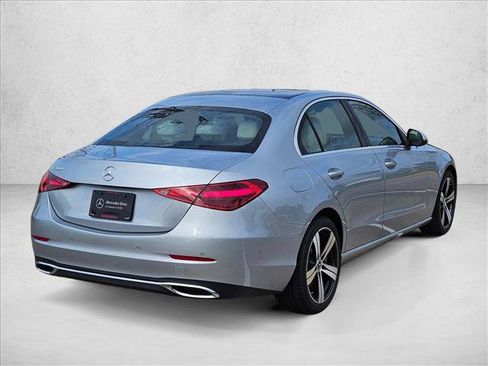 Used 2025 Mercedes-Benz C 300 Sedan image 5