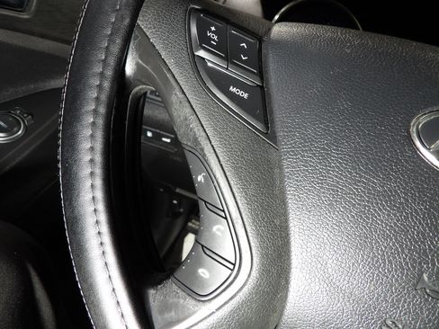 Used 2011 Hyundai Sonata SE w/ Navigation & Sunroof Pkg 4 FWD image 17
