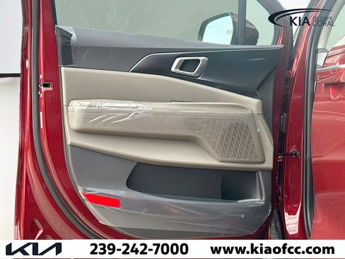 New 2026 Kia Carnival image 22