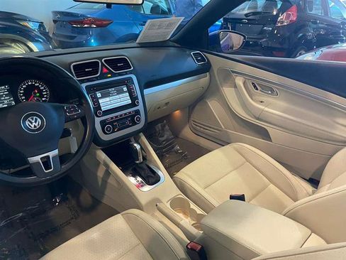 Used 2012 Volkswagen Eos Komfort image 50