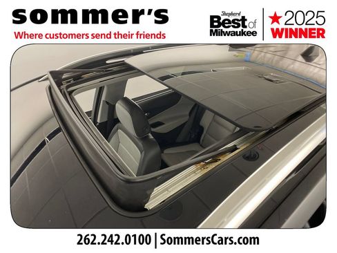 Used 2020 Chevrolet Equinox Premier AWD/4WD image 19