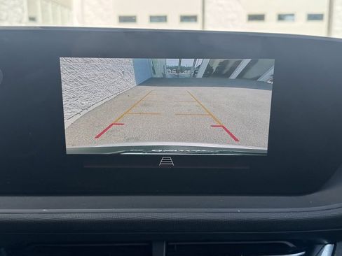 Used 2025 Buick Envista Preferred image 21