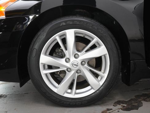 Used 2015 Nissan Altima 2.5 SL w/ Moonroof Package FWD image 28
