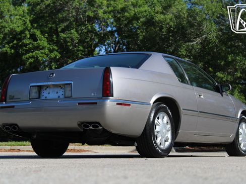 Used 1996 Cadillac Eldorado image 9