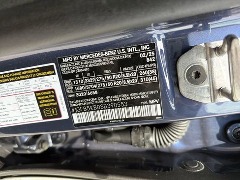 Certified 2025 Mercedes-Benz GLE 450 4MATIC image 33