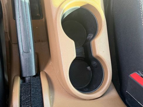 Certified 2016 Jeep Wrangler Unlimited Rubicon w/ Connectivity Group image 16