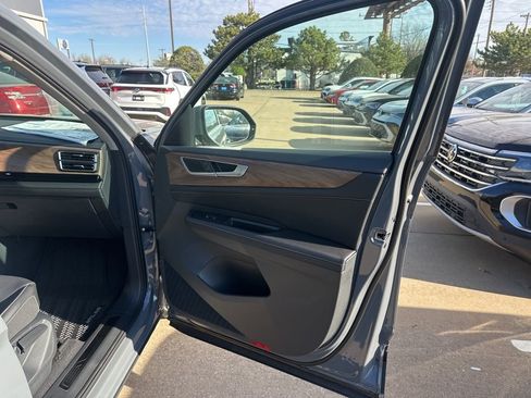 New 2026 Volkswagen Atlas SE AWD/4WD image 22