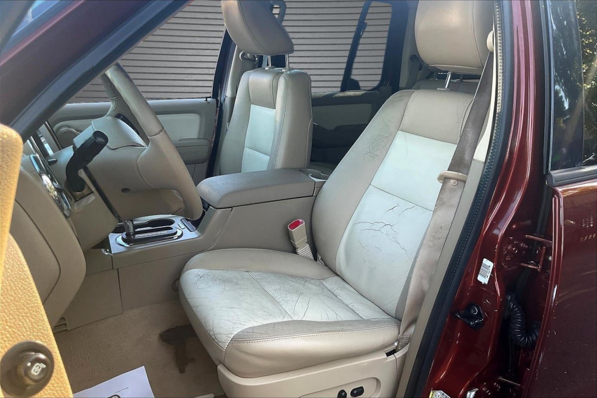 Used 2009 Ford Explorer Eddie Bauer AWD/4WD image 20