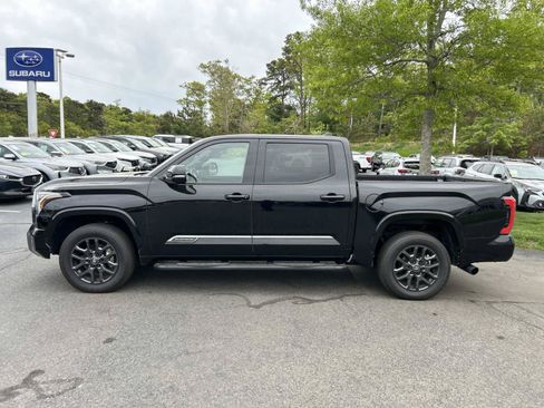 Used 2025 Toyota Tundra Platinum AWD/4WD image 7