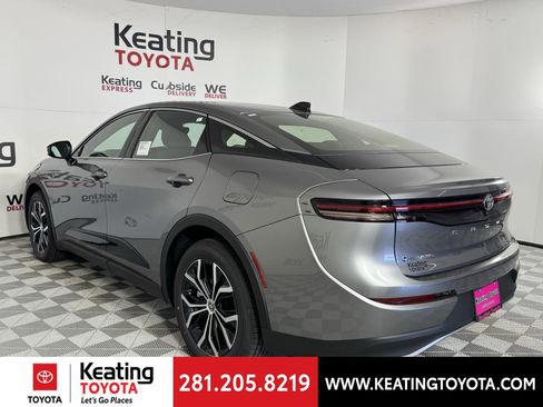 New 2026 Toyota Crown XLE image 10