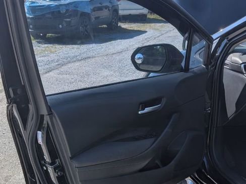 Used 2020 Toyota Corolla LE FWD image 23