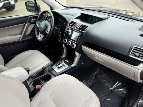 Used 2017 Subaru Forester 2.5i Limited AWD/4WD image 21