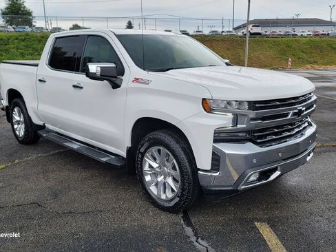 Used 2021 Chevrolet Silverado 1500 LTZ w/ LTZ Premium Package AWD/4WD image 16