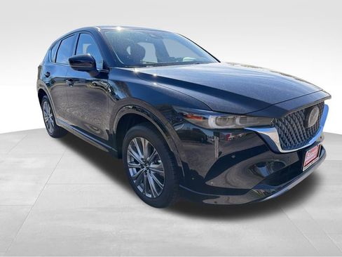 Used 2025 MAZDA CX-5 Signature image 9