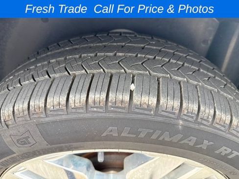 Used 2014 Ford Edge Limited w/ Canadian Touring Package AWD/4WD image 10