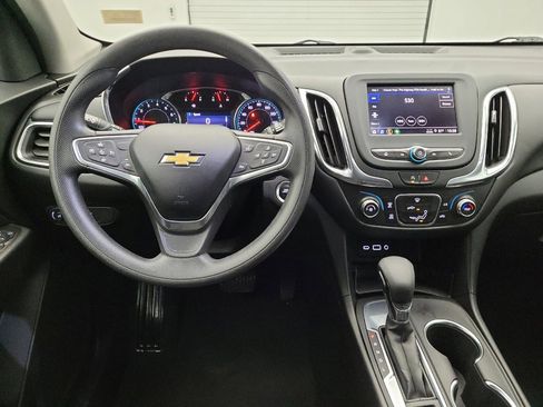 Used 2022 Chevrolet Equinox LT FWD image 22