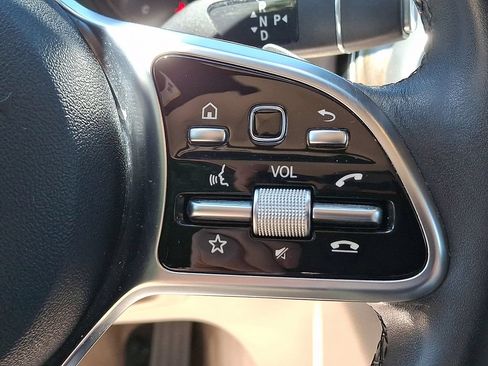 Used 2020 Mercedes-Benz C 300 4MATIC Cabriolet w/ Multimedia Package image 21