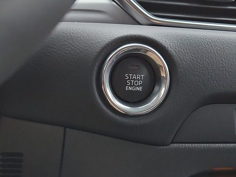 New 2025 MAZDA CX-5 AWD 2.5 S w/ Preferred Package image 17