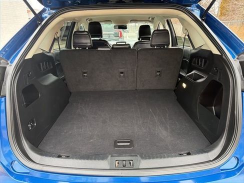 Used 2024 Ford Edge SEL image 18