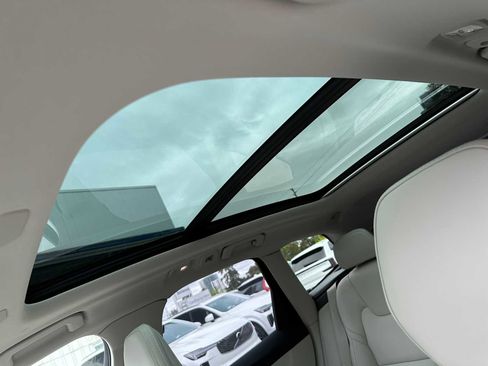 New 2025 Volvo XC60 B5 Ultra w/ Protection Package Premier image 23