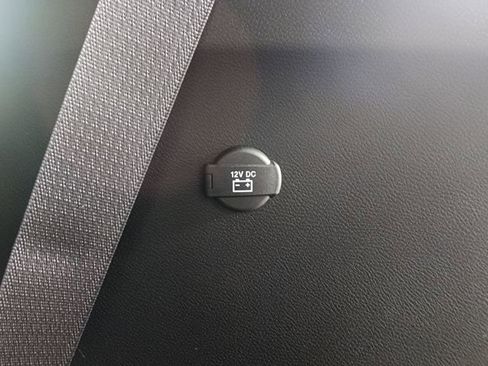 New 2026 Chrysler Pacifica Select image 11