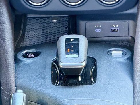 Used 2024 Nissan Z Sport w/ Floor Mat Package image 38