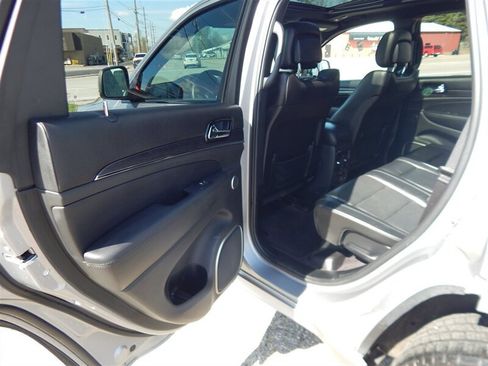 Used 2019 Jeep Grand Cherokee High Altitude image 19