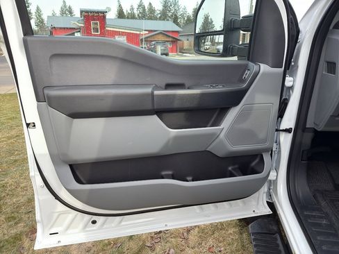 New 2026 Ford F550 4x4 Regular Cab Super Duty image 10