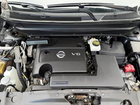 Used 2015 Nissan Pathfinder S AWD/4WD image 20