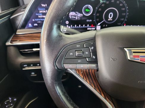 Used 2021 Cadillac Escalade Luxury AWD/4WD image 36