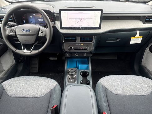 New 2025 Ford Maverick XLT w/ XLT Luxury Package image 19