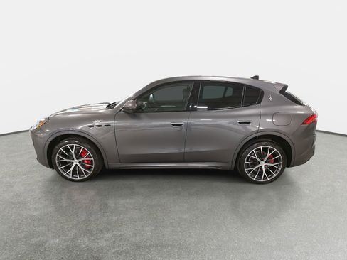 Used 2023 Maserati Grecale GT image 8