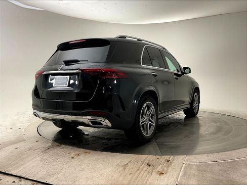 Used 2024 Mercedes-Benz GLE 450 4MATIC image 4