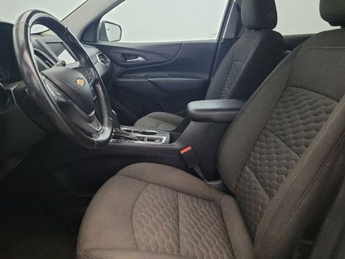Used 2019 Chevrolet Equinox LT image 17